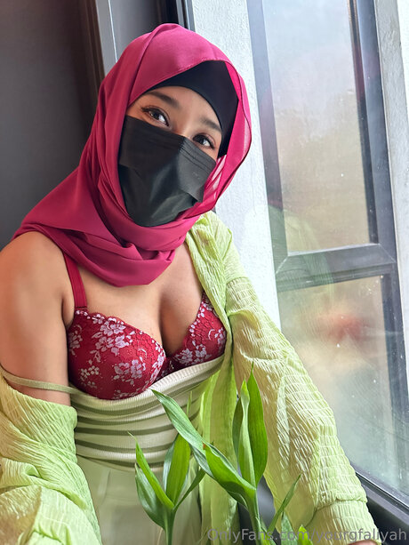 Yourgfaliyah pretty star gallery