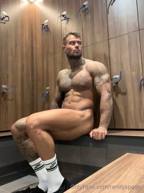 Randyspage nudes actress pic