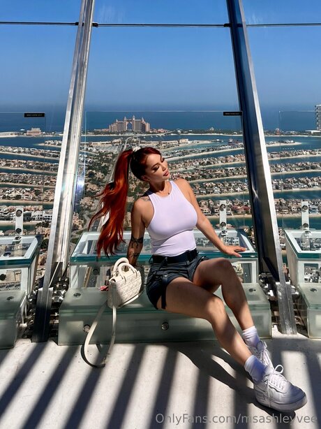 Travee pornstar adult pictures