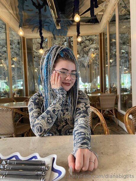 Dianabigtits beautiful actress picture