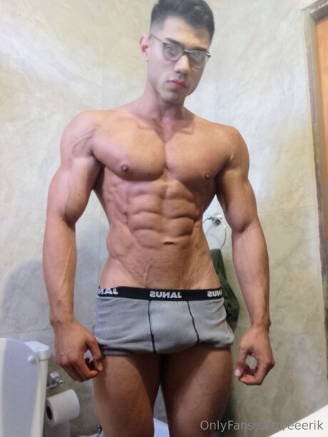 Eeerik pornstar free photo