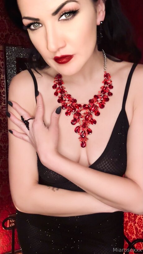 Miarosexxx sexy star pictures