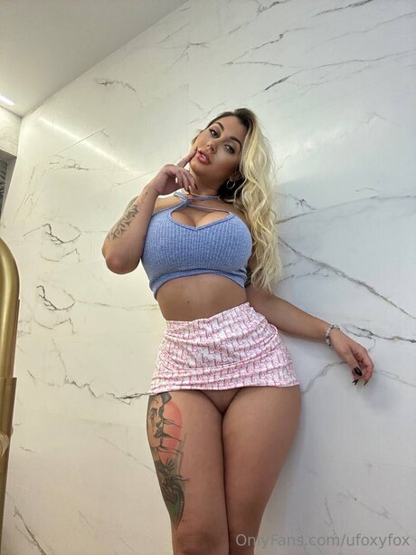 Ufoxyfox pornstar erotic photos