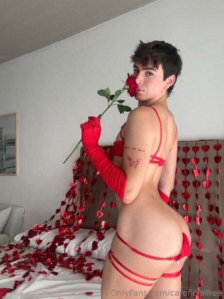 Caroficialfree beautiful actress images