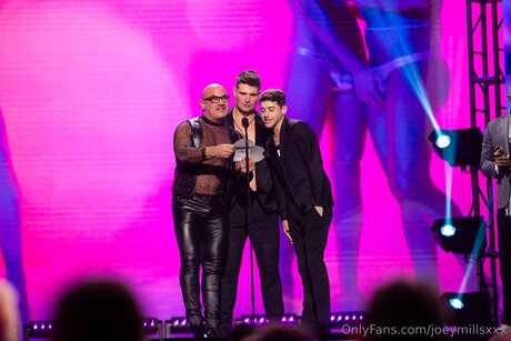 Joeymillsxxx pornographic star archive