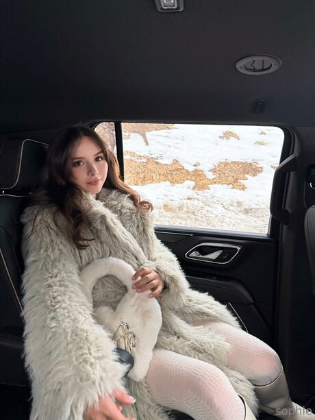 Sophiemudd model art img