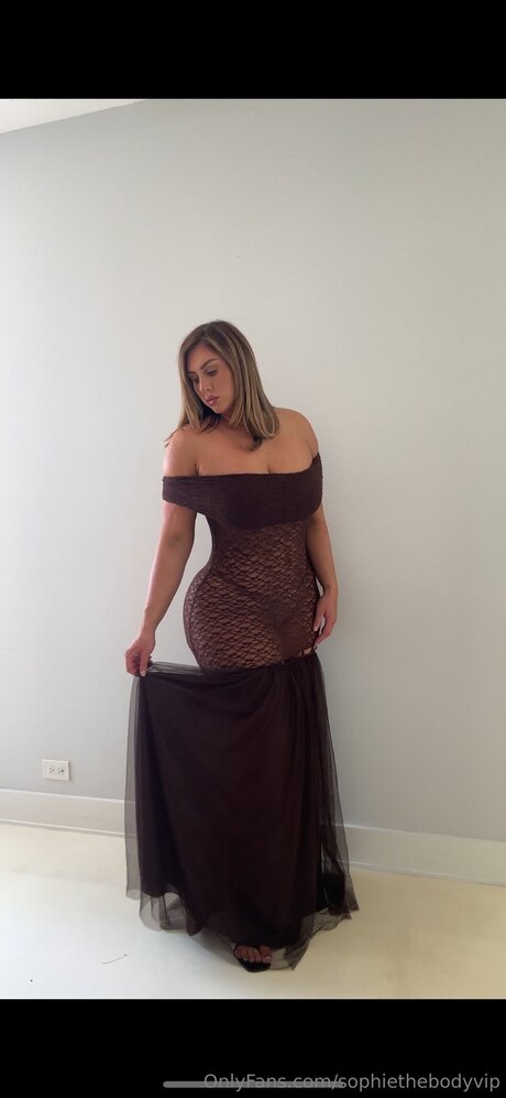 thick latina milf onlyfans porno pic