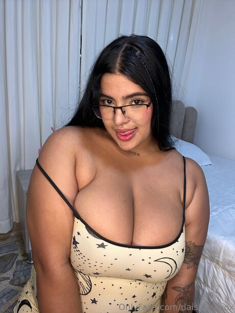 sex girls onlyfans adult image