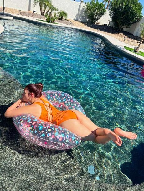 Therealkateparker porn actress pic