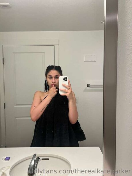 Therealkateparker star nude archive