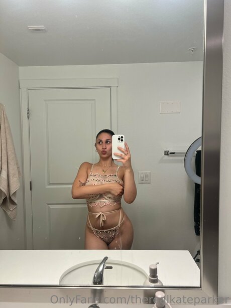 Therealkateparker pornstar hd photo