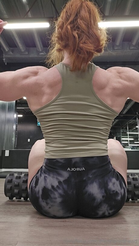 Fitlittleredhead pornstar sex pics