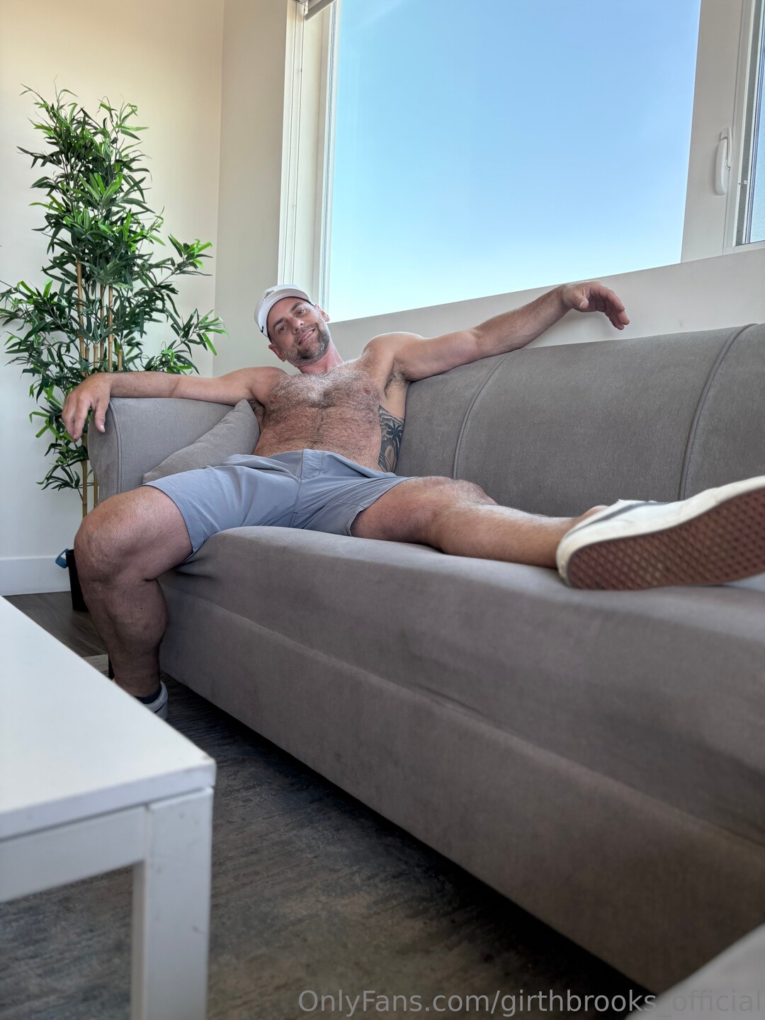 Girthbrooks Official nude pornstar pic