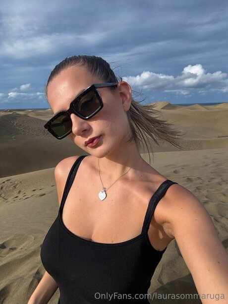 Laurasommaruga hd model photo