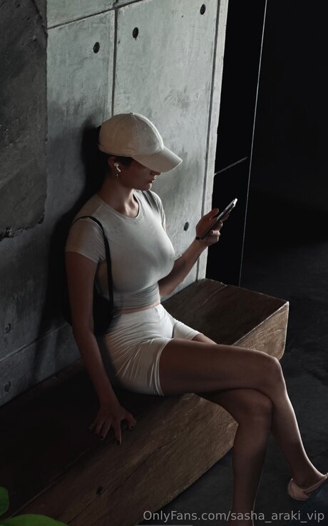 Sasha Araki Vip pornstar exclusive photo