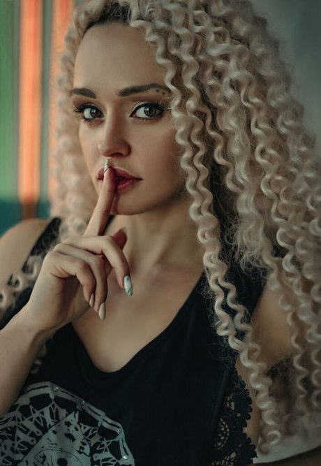 Irina Shejk_ star hd photos