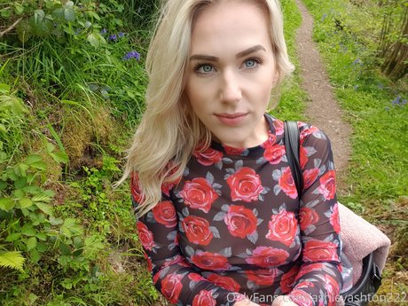 sexy selfie onlyfans hot naked pics