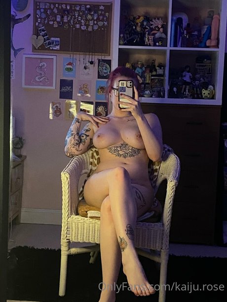 Kaiju rose model perfect picture