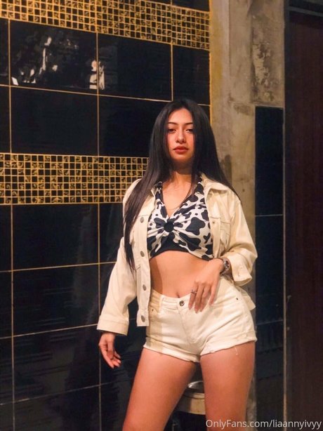 Lia Ivy nudes pornstar gallery