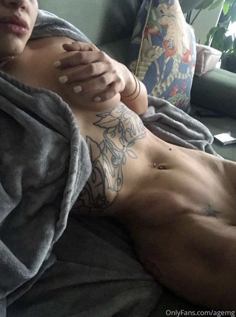 Agemg Ecem exclusive actress image