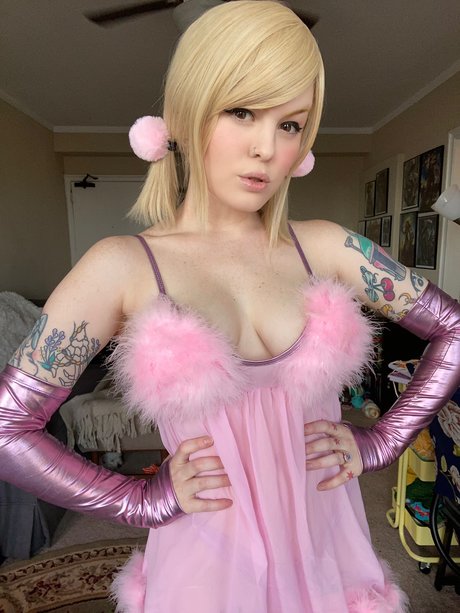 Kenzie Logan pornstar nudes image