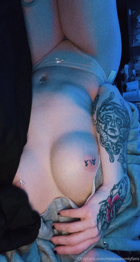 Medusas art actress pic