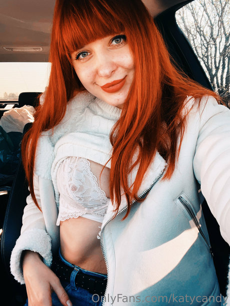 KatyCandy model pornographic image