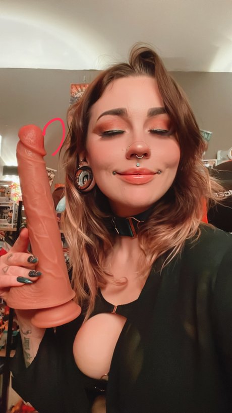 Eve owl exclusive actress images