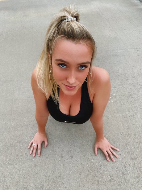 Cher White high quality model pic