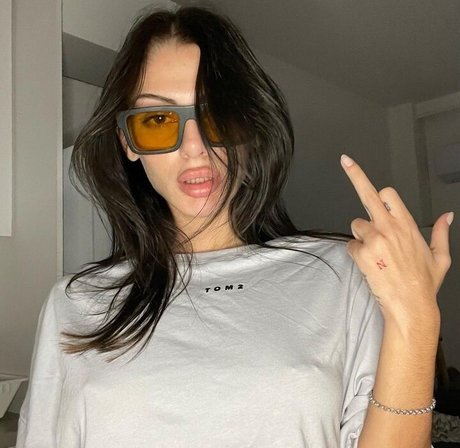 Sofia Filidou xxx pornstar archive