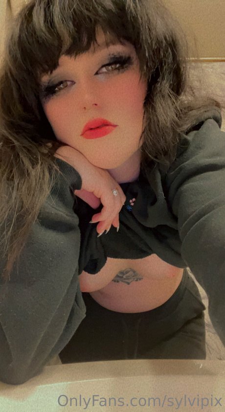 Sylvipix Young Goth Milf star hot pictures