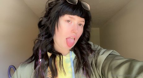 Sylvipix Young Goth Milf pornstar art gallery