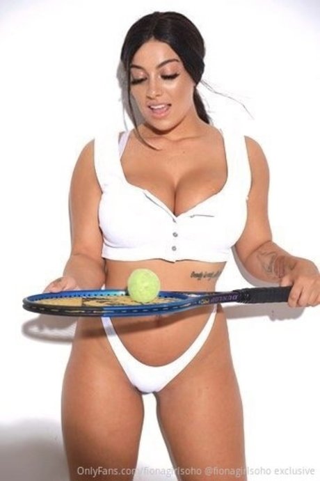 Fiona Siciliano model hd photo