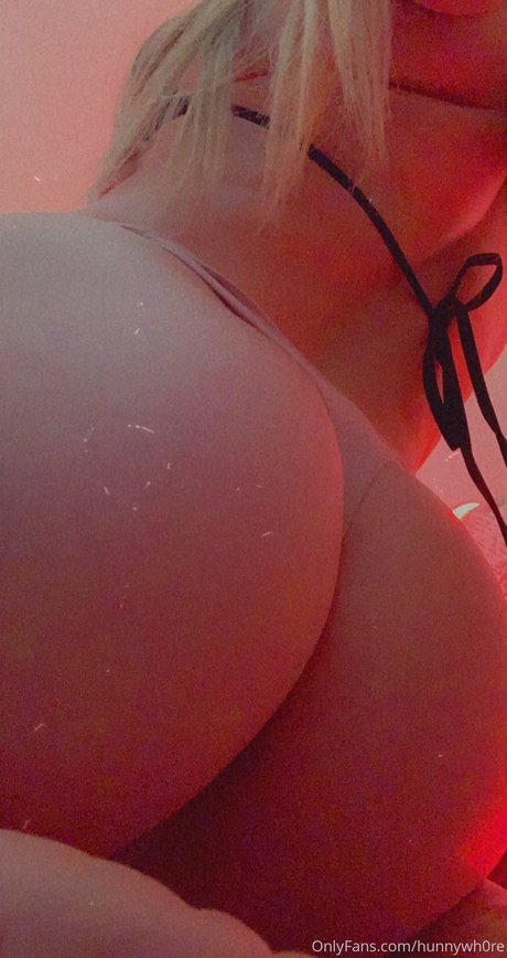 hairy legs onlyfans top picture