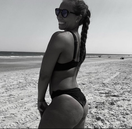 EllieBaerFit star sex image