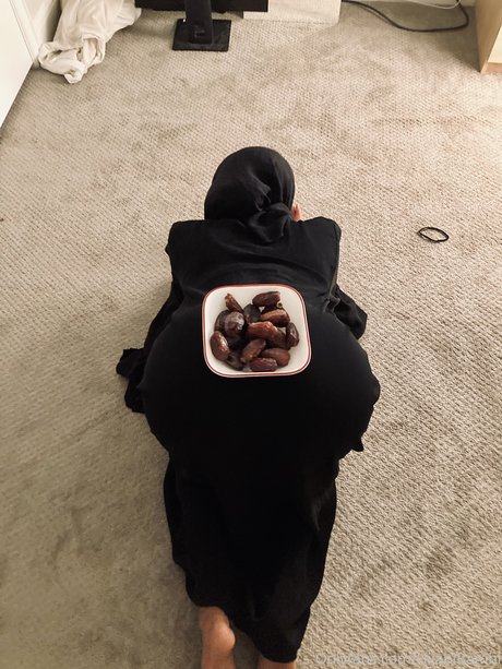 Hijabi Bambi porn model photos