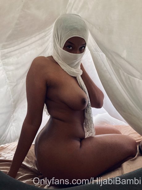 Hijabi Bambi pornstar beautiful img