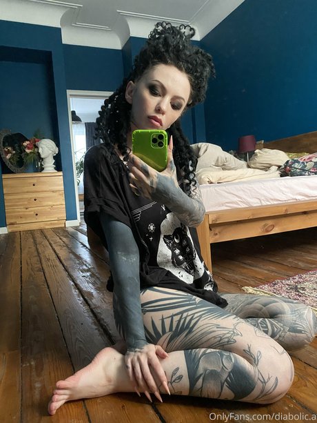 Teena_ naked pornstar image