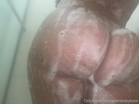 Ariesbabykate_ sexy star gallery