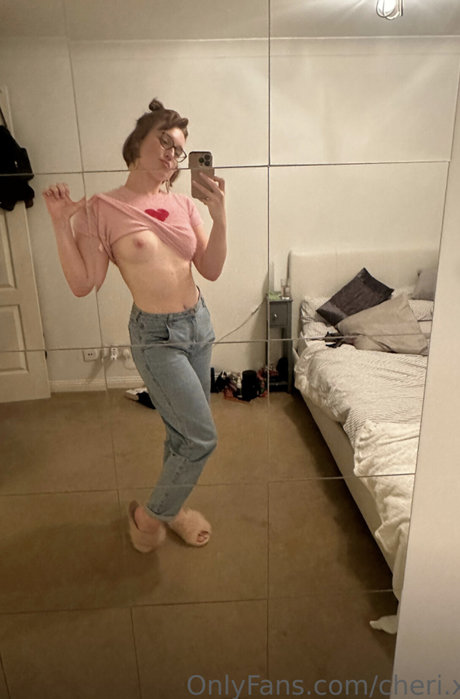 Cheri Xo_ best model image