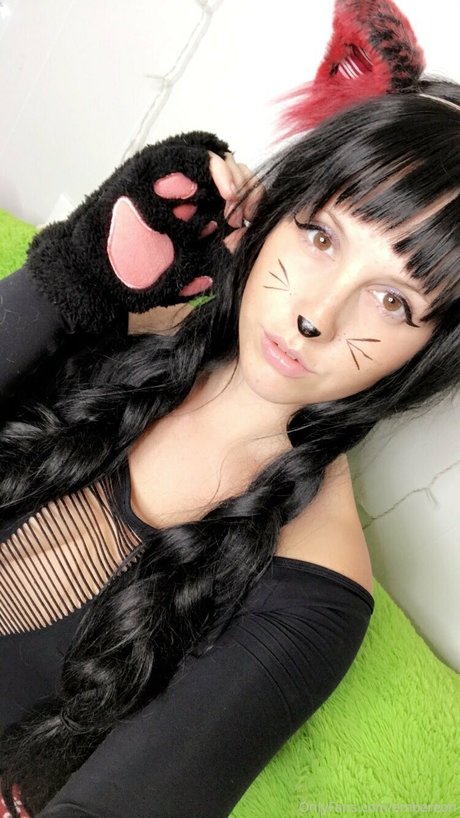 Embereon_ pornstar adult img