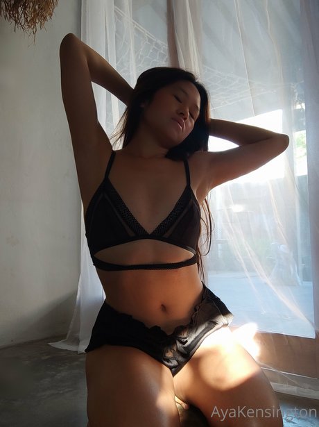 Aya Kensington star nudes pics