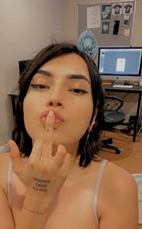 asian blonde onlyfans adult pics