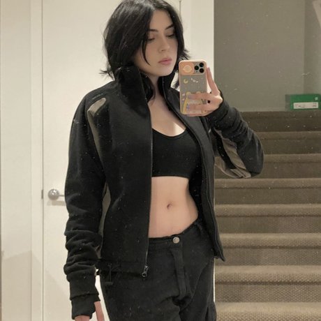 Coughs top model photo