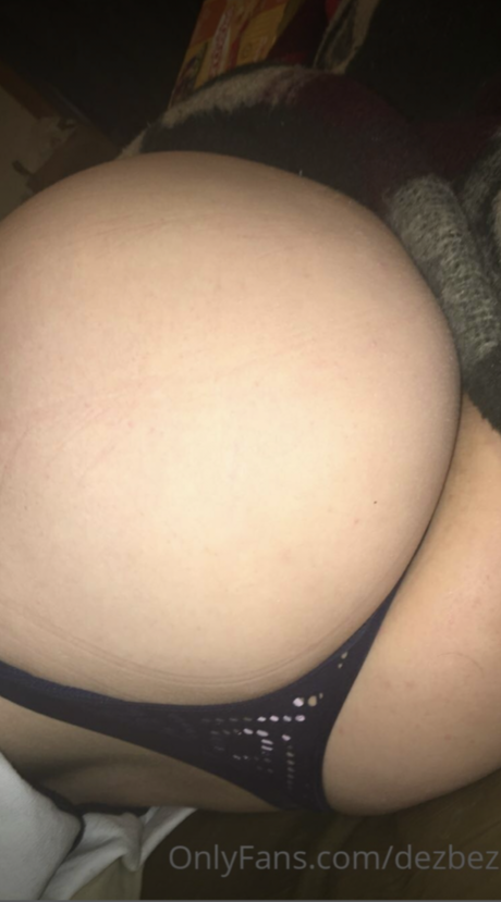 famous femboy onlyfans free gallery