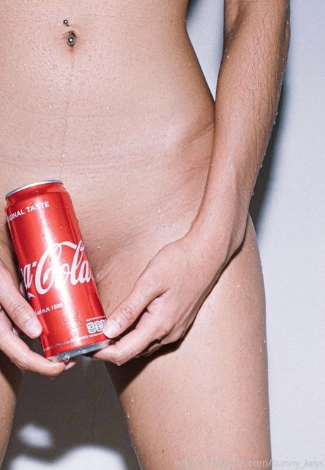 Bunny Keys_ free actress pictures