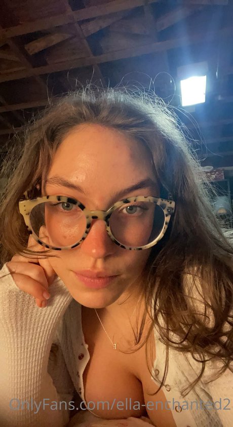 Ella Enchanted star perfect img