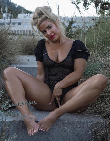 Andrea Schaerer pornstar beautiful pics