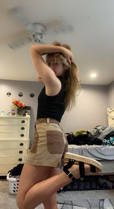 Eloisenoice_ hd actress image