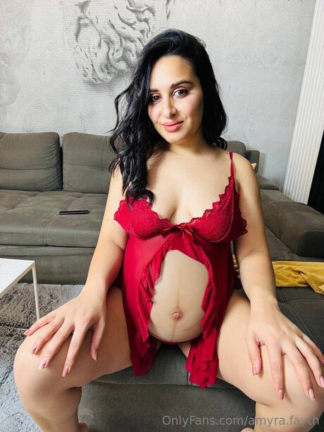 Amyra Fayth hot actress pic